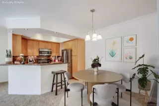 Photo #5: 250032322 Listing 