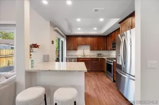 Photo #6: 250032378 Listing 