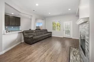 Photo #5: 250032461 Listing 
