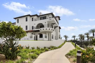 Photo #2: 250032463 Listing 