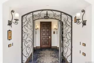 Photo #3: 250032463 Listing 