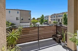 Photo #6: 250032491 Listing