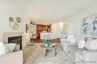 Photo #5: 250032538 Listing