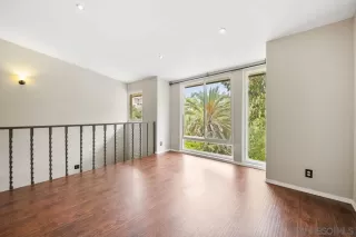 Photo #2: 250032541 Listing 