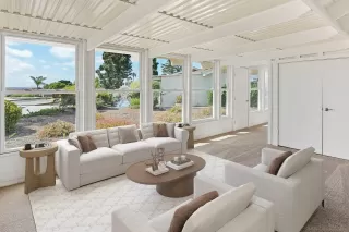 Photo #5: 250032592 Listing