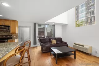 Click for more information on MLS # 250032594 : 985 ISLAND AVENUE UNIT 4 More Details about MLS # 250032594 : 985 ISLAND AVENUE UNIT 4