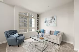 Photo #5: 250032595 Listing