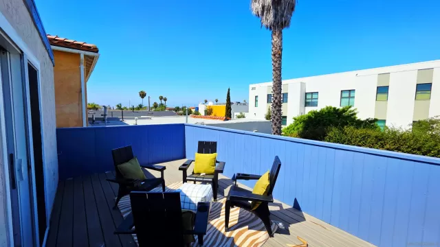 MLS: 250032598 Condo For Sale