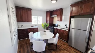 Photo #4: 250032598 Listing 