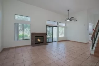 Photo #2: 250032601 Listing