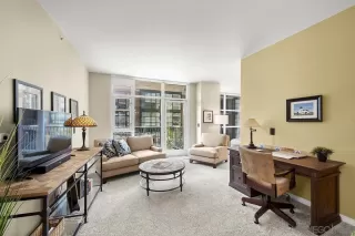 Photo #3: 250032636 Listing