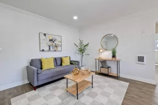 Photo #3: 250032676 Listing 