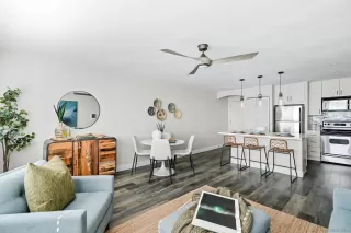 Photo #1: 250032677 Listing