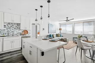 Photo #4: 250032677 Listing