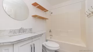 Photo #6: 250032684 Listing