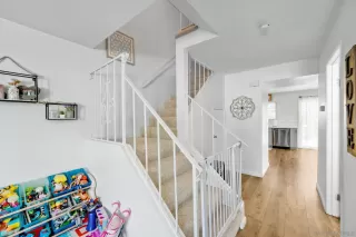 Photo #5: 250032703 Listing