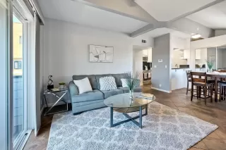 Photo #4: 250032704 Listing