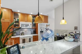 Photo #1: 250032716 Listing