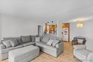 Photo #6: 250032716 Listing