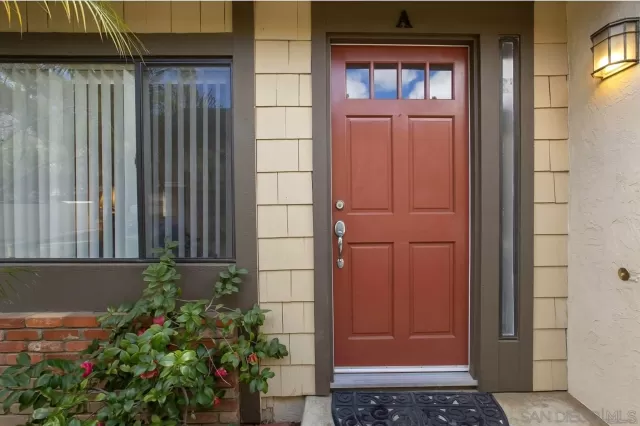 MLS: 250032767 Condo For Sale