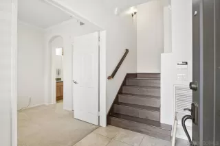 Photo #4: 250032805 Listing