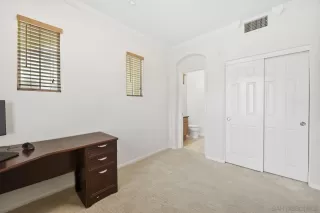 Photo #6: 250032805 Listing