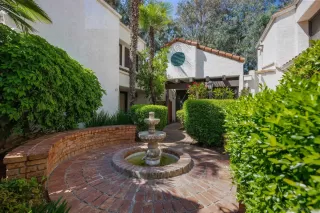 Photo #2: 250032807 Listing