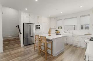 Photo #5: 250032808 Listing 