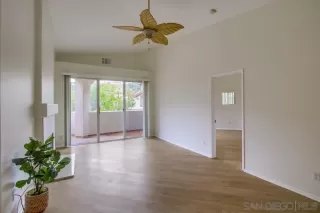 Photo #6: 250032823 Listing