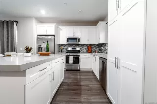 Photo #3: 250032923 Listing