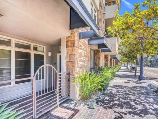 Photo #1: 250032933 Listing 