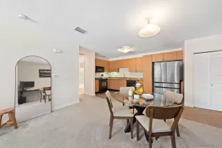 Photo #6: 250032933 Listing 