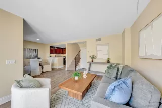 Photo #6: 250032947 Listing 