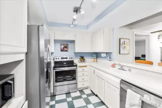 Photo #3: 250032957 Listing 