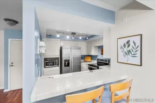 Photo #5: 250032957 Listing 