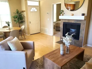 Photo #2: 250032964 Listing