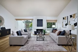 Photo #4: 250033009 Listing