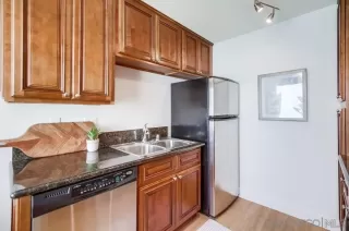 Photo #4: 250033026 Listing