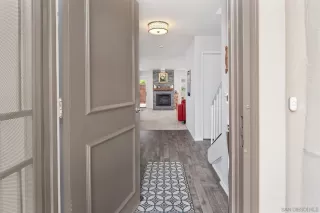 Photo #3: 250033052 Listing