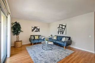 Photo #5: 250033063 Listing 