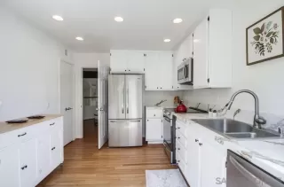 Photo #6: 250033071 Listing