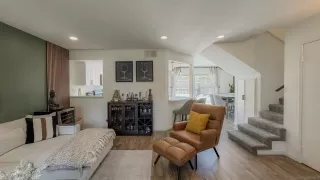 Photo #2: 250033095 Listing