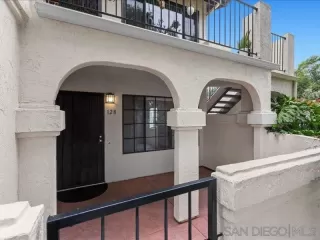 More Details about MLS # 250033098 : 4145 PORTE DE MERANO UNIT 128