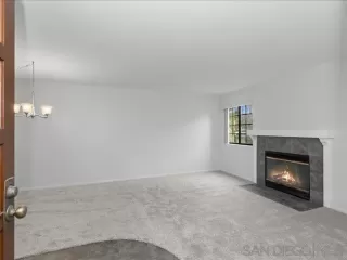 Photo #2: 250033098 Listing