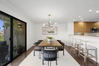 Photo #6: 250033103 Listing