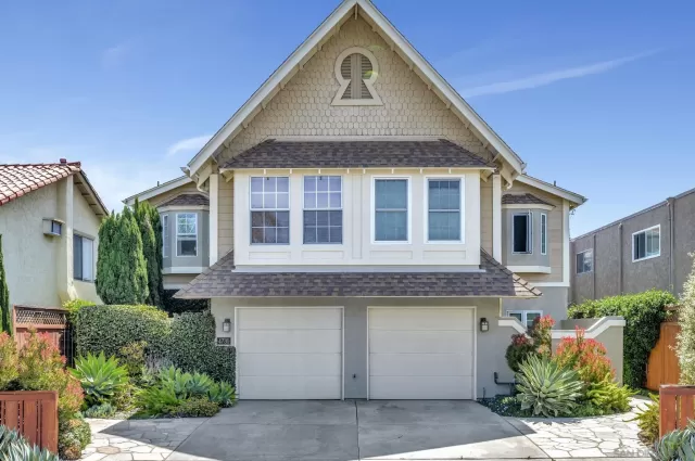 MLS: 250033108 Condo For Sale