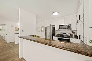 Photo #3: 250033114 Listing