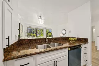 Photo #6: 250033114 Listing