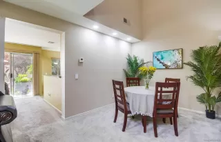 Photo #3: 250033138 Listing 