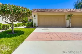 Photo #3: 250033139 Listing